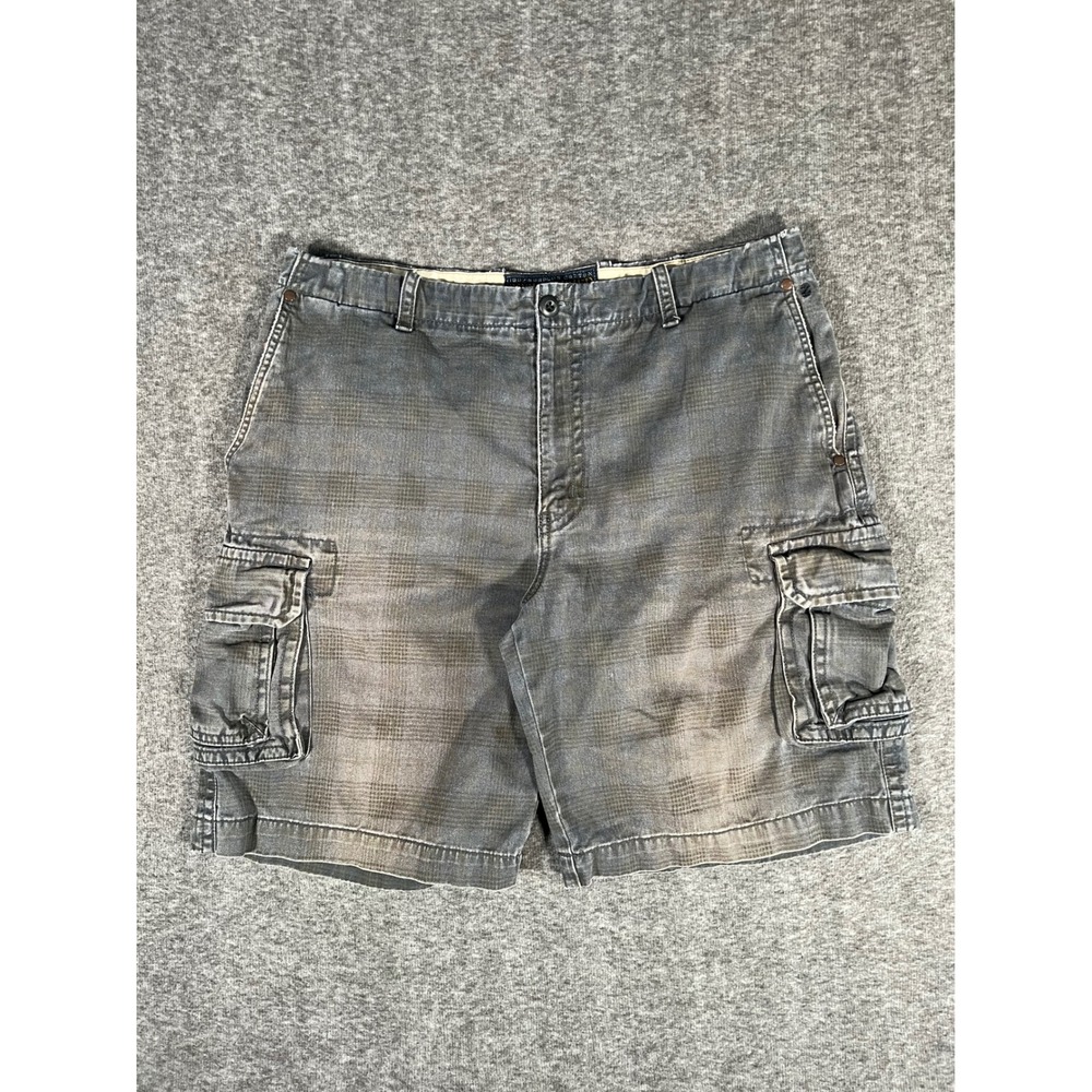 Vintage IZOD Surplus Rock Washed  Grey Faded Plaid Cargo Shorts Men's Size 36